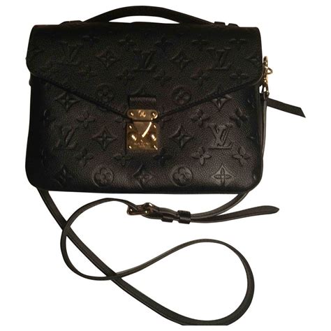 black louis vuitton crossbody.